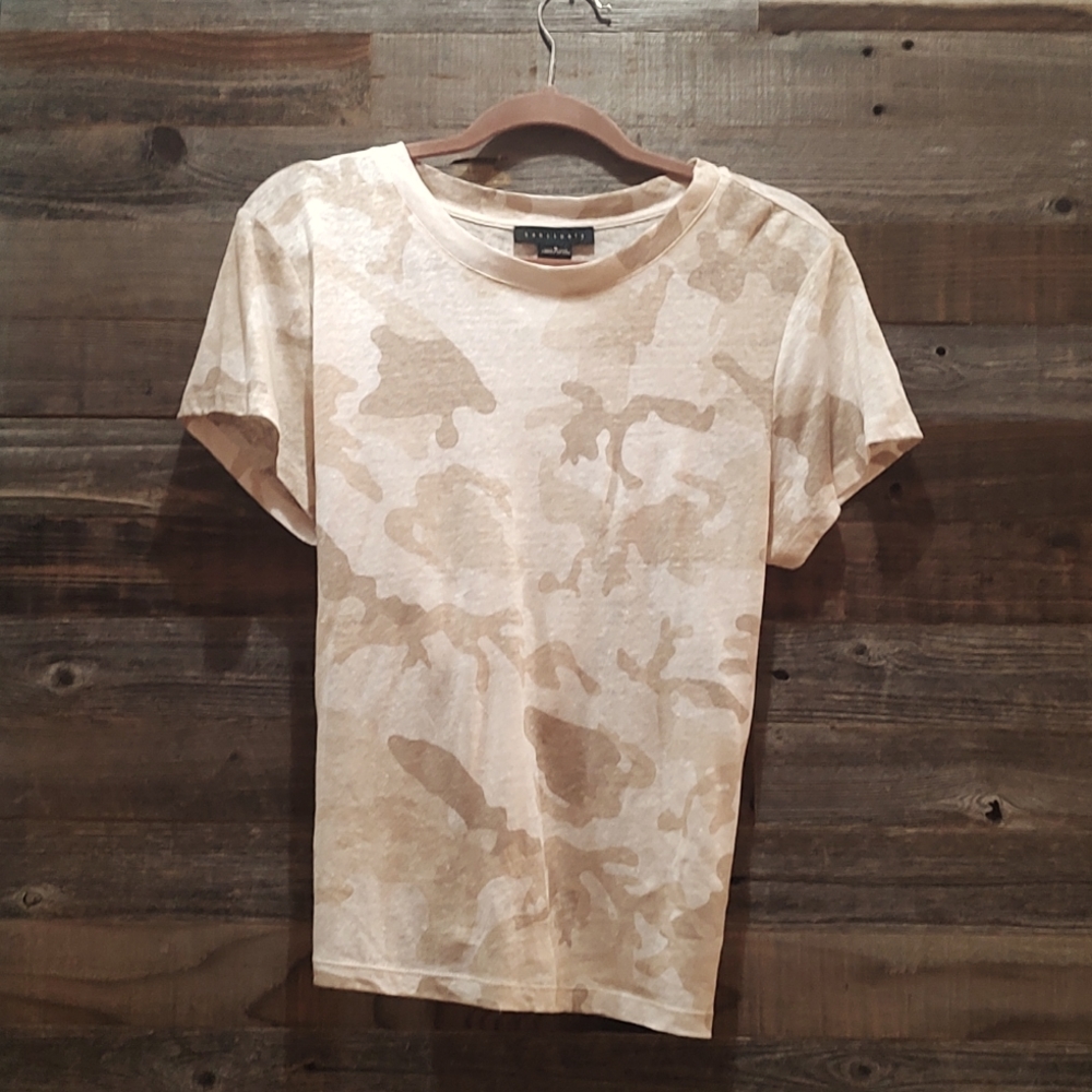 Tan camo tee